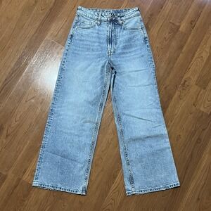 H&M High Rise Regular Fit Wide Leg Cropped Jeans Light Denim Blue Size 2